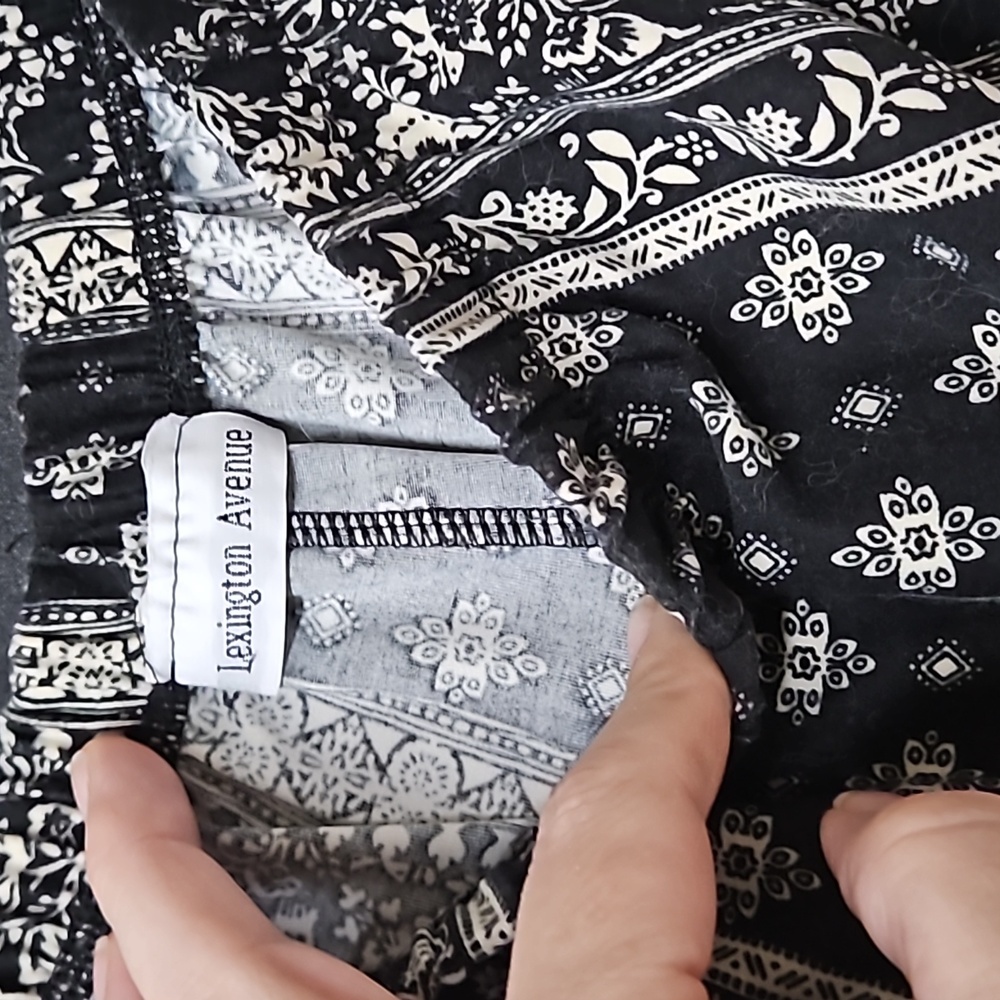 Lexington ave 🖤 wide leg pants (#91) - Picture 3 of 4